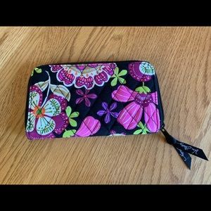 Vera Bradley pirouette pink Georgia wallet